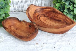 Bowl RUSTIKAL medium length approx. 12 – 14 cm made of olive wood