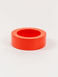 Wide round orange lacquered bracelet with straight edge