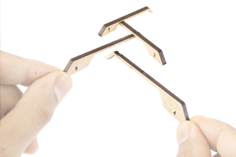 Cadeau de Noël - Balancer marron clair - puzzle méditatif mobile