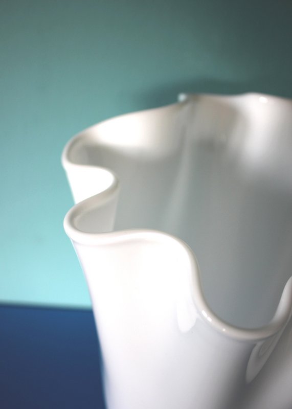 Vase glas bølget hvid glas vase bord vase 21 x 21 x 30 cm