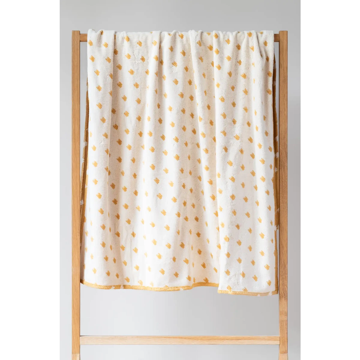 jacquard Beach Towel - pied-de-poule - yellow/ white