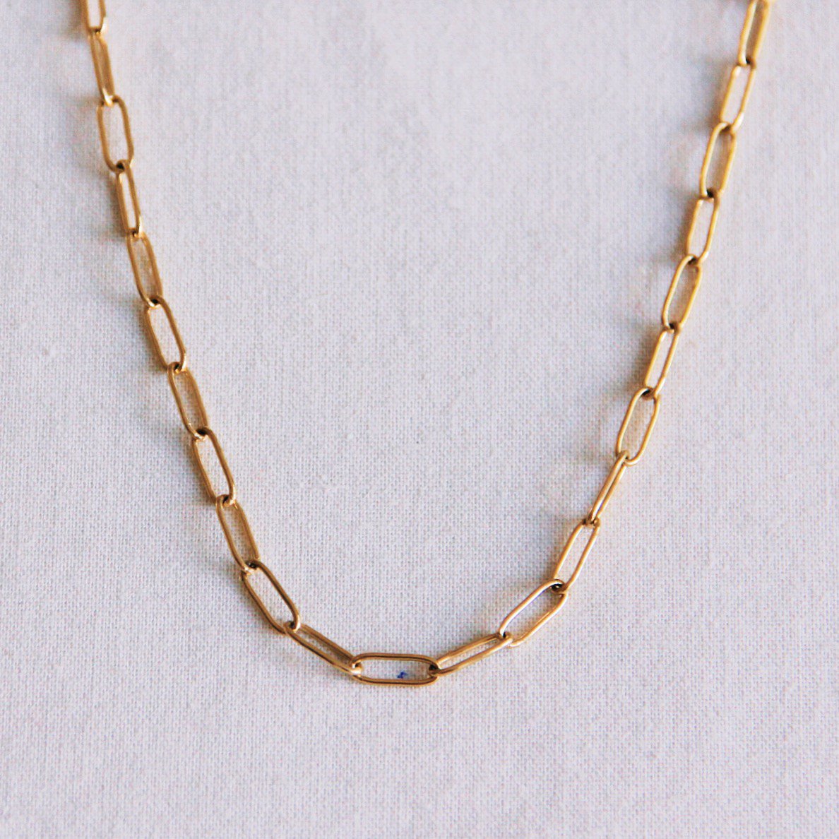 Collana a catena D in acciaio inossidabile - oro