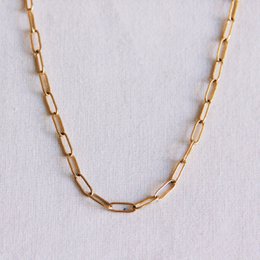 Collana a catena D in acciaio inossidabile - oro