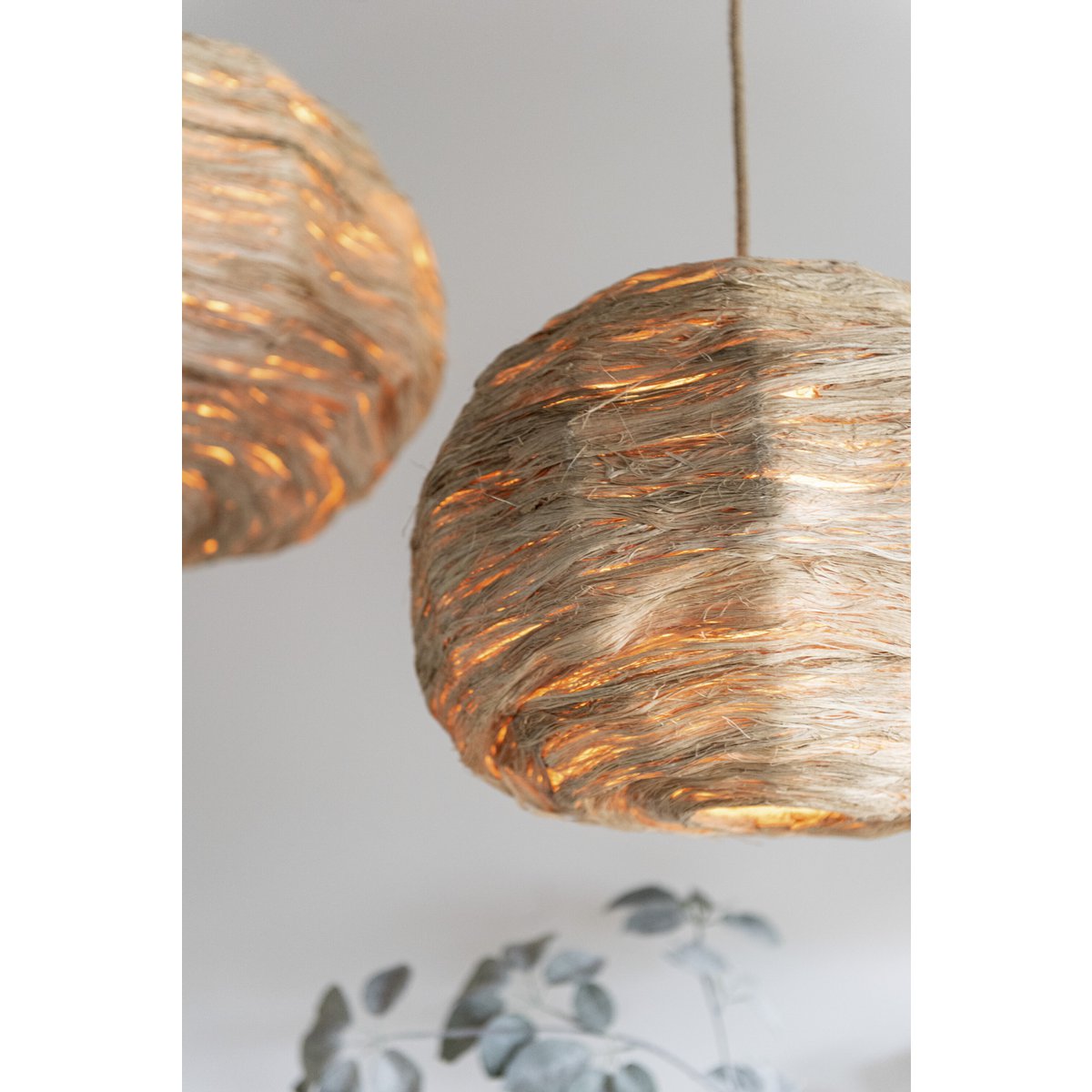 J-Line hanglamp Bol Bananenbladeren - jute - naturel - large