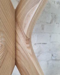 Round table Jubi natural ash veneer