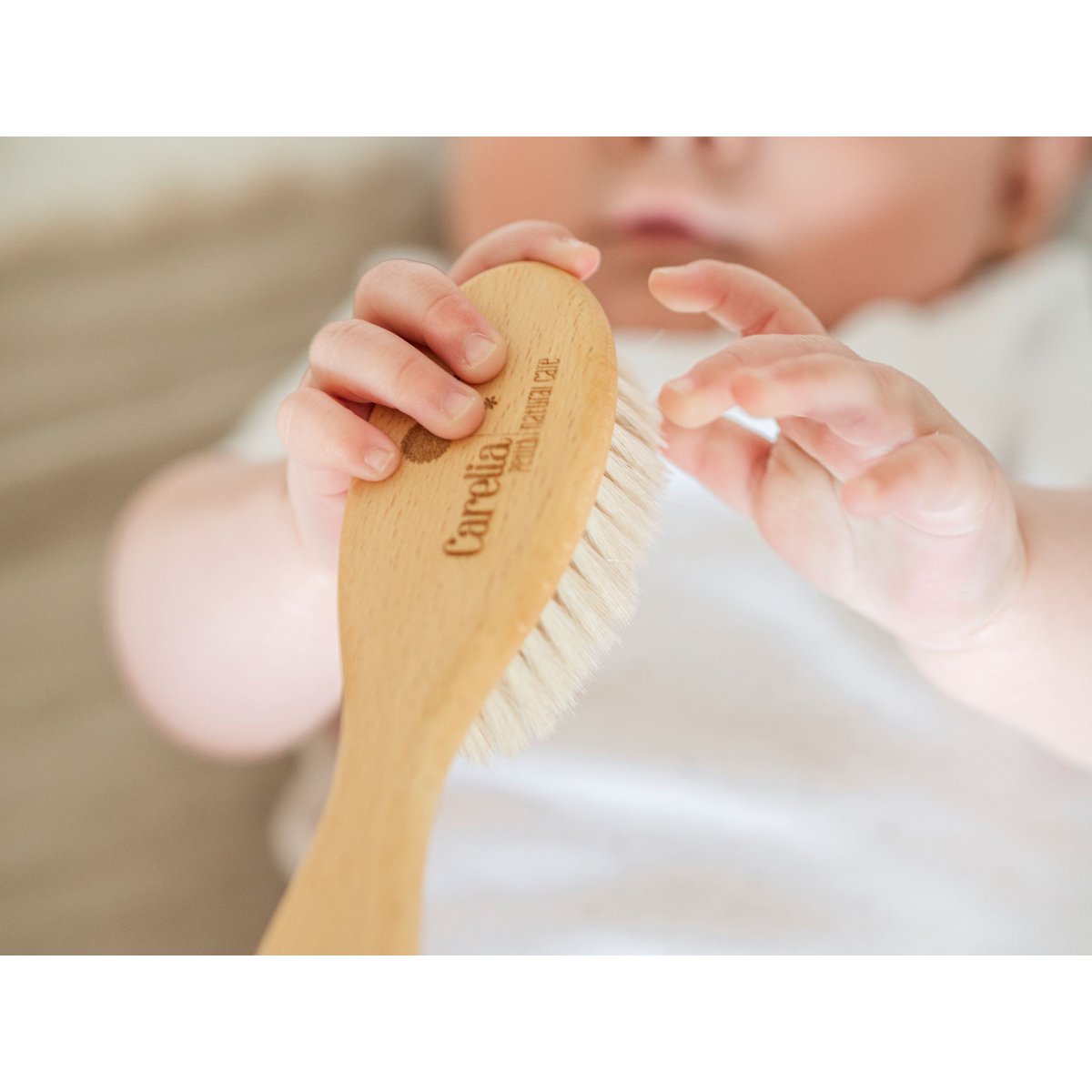 NATÜRLICHE BÜRSTE - BABY