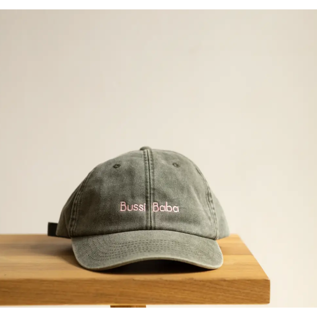 Cap - Bussi Baba - Olive + Pink