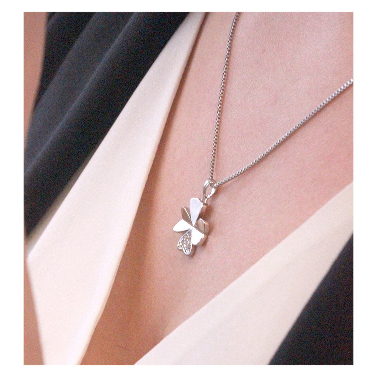 Kleeblatt-Anhänger – Silber und Kristall