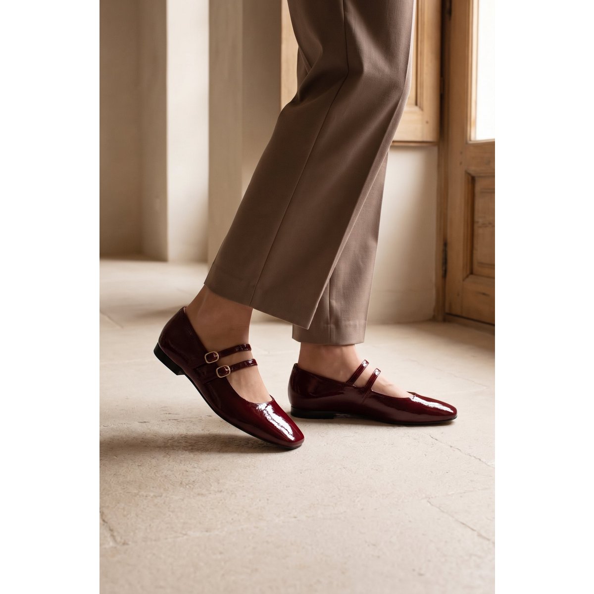 CANDY RED CHERRY – Mary-Jane-Ballerinas mit Doppelriemen