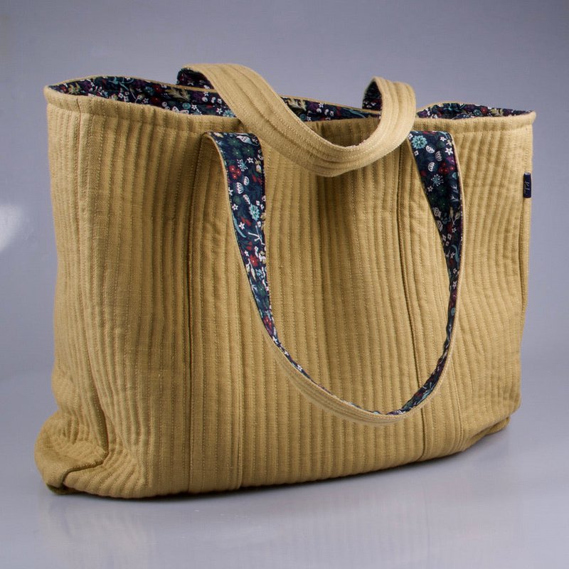 Tote Bag (L) - khaki af økologisk bomuld
