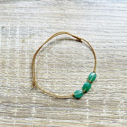 Pulsera ajustable Candy piedras naturales dorado