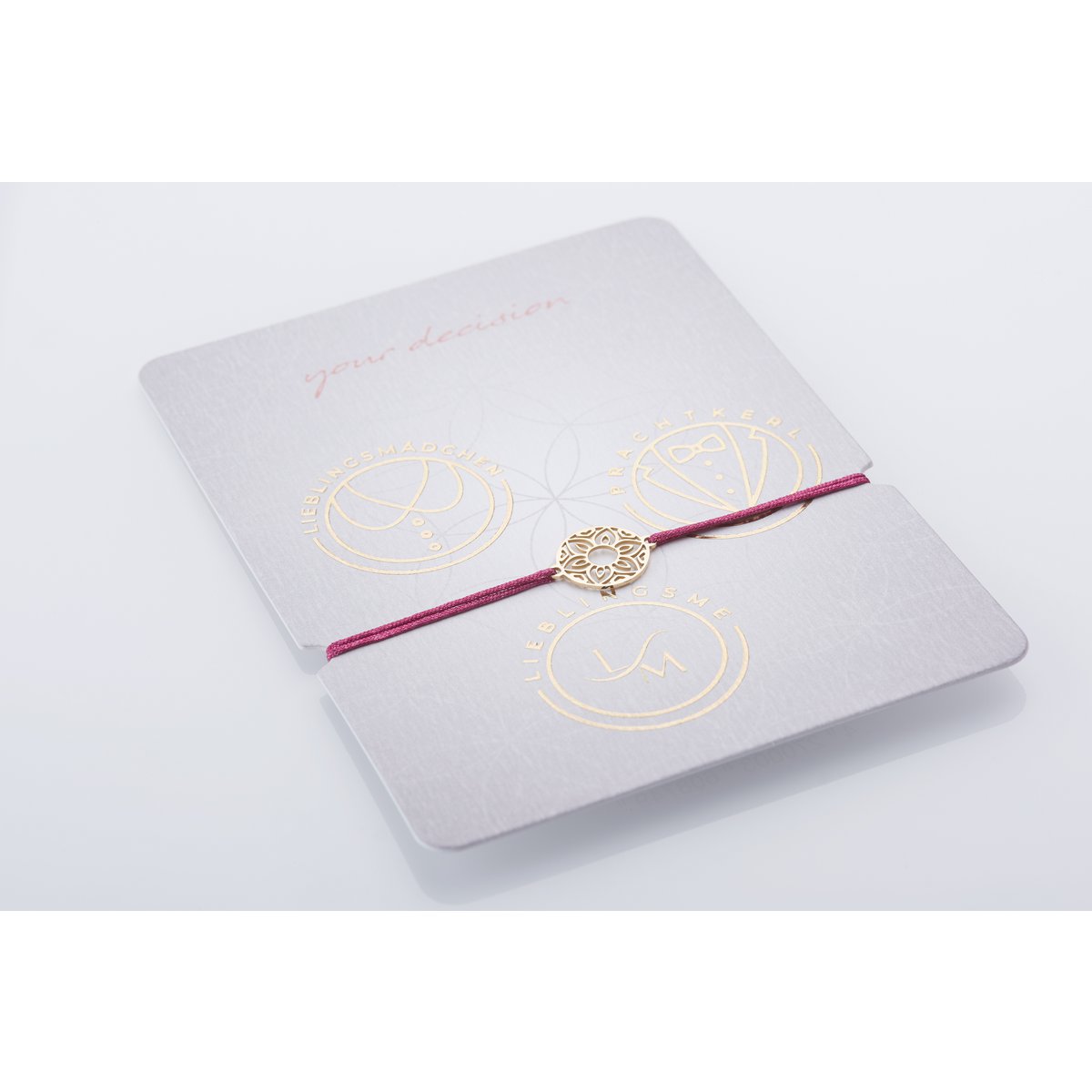 Our mandala bracelet, a symbol of connection and affection