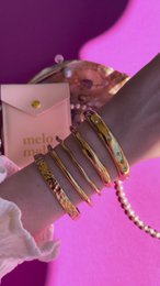Sandwy - Gold Bangle for Women