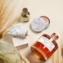 Biblioteca de flores True Vanilla Eau de Parfum