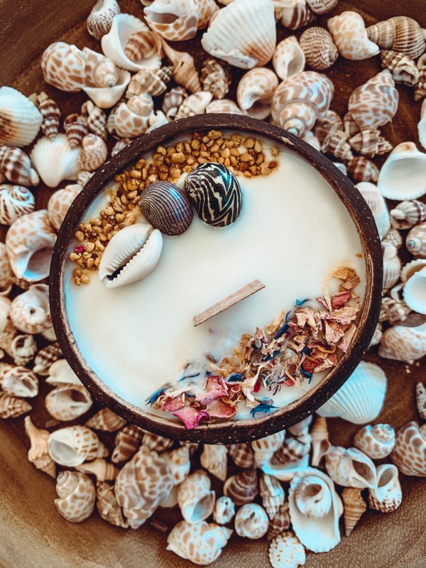 Surf Coconut Kokosnussschalenkerze