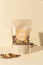 Banana scura con granola biologica