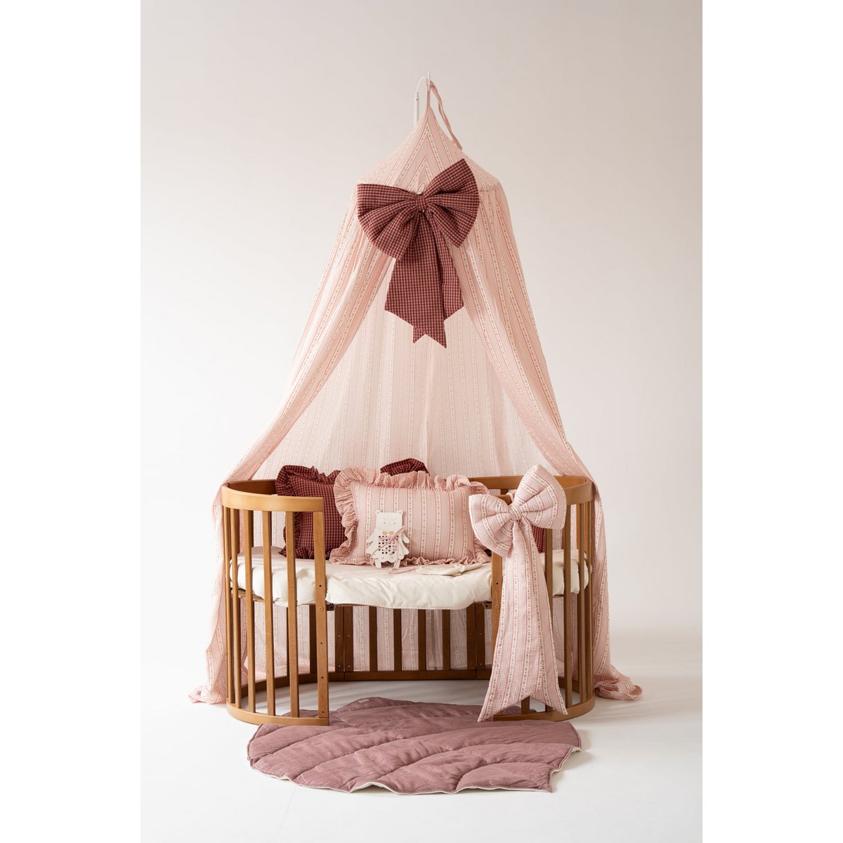 Nursery muslin canopy with ruffle "Vintage style"