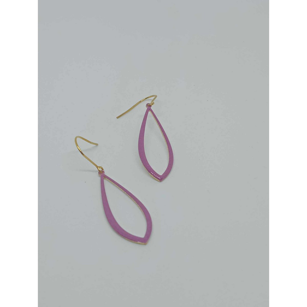 Earrings enamel purple