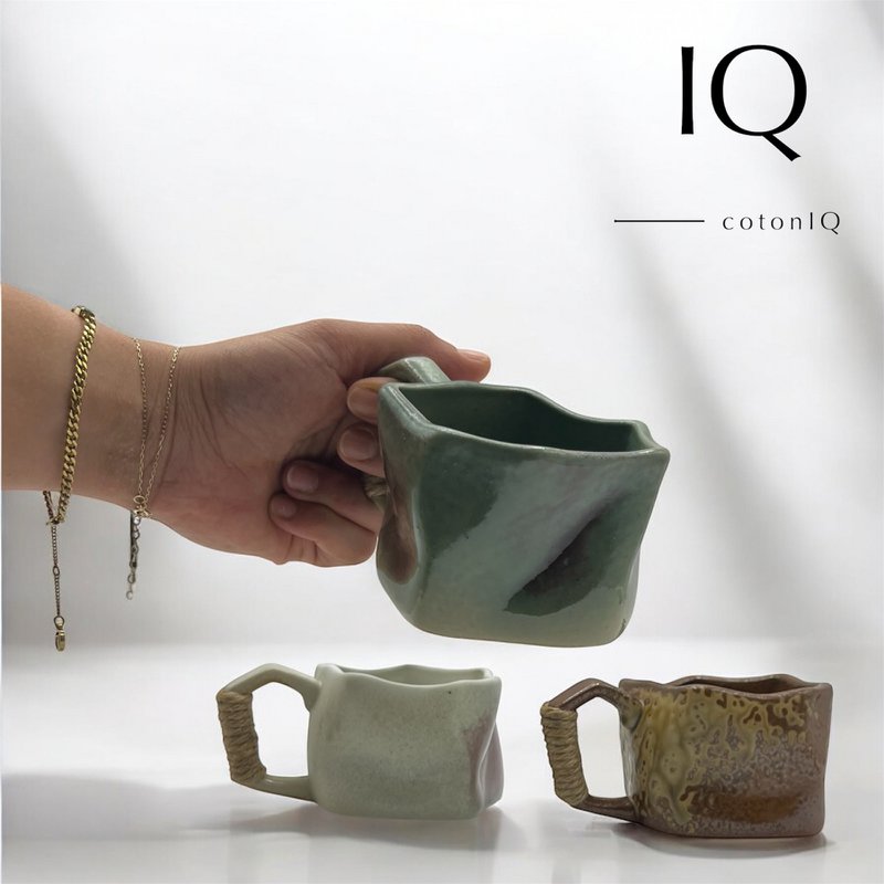 Ręcznie robiony ceramiczny kubek- rustykalny unikalny- niebieski i ziemski tonami- 230 ml