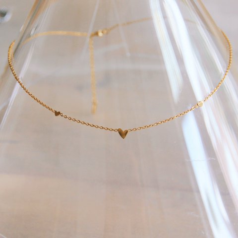 Stainless steel fine necklace with 3 mini hearts - gold