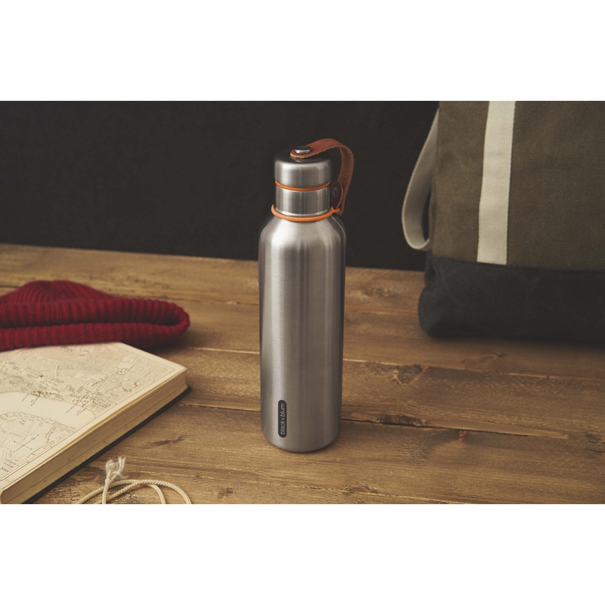SORT + BLUM isoleret flaske i rustfrit stål | Vandtæt | 750ml | Ocean