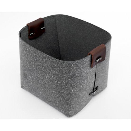 Gris rebords marron
