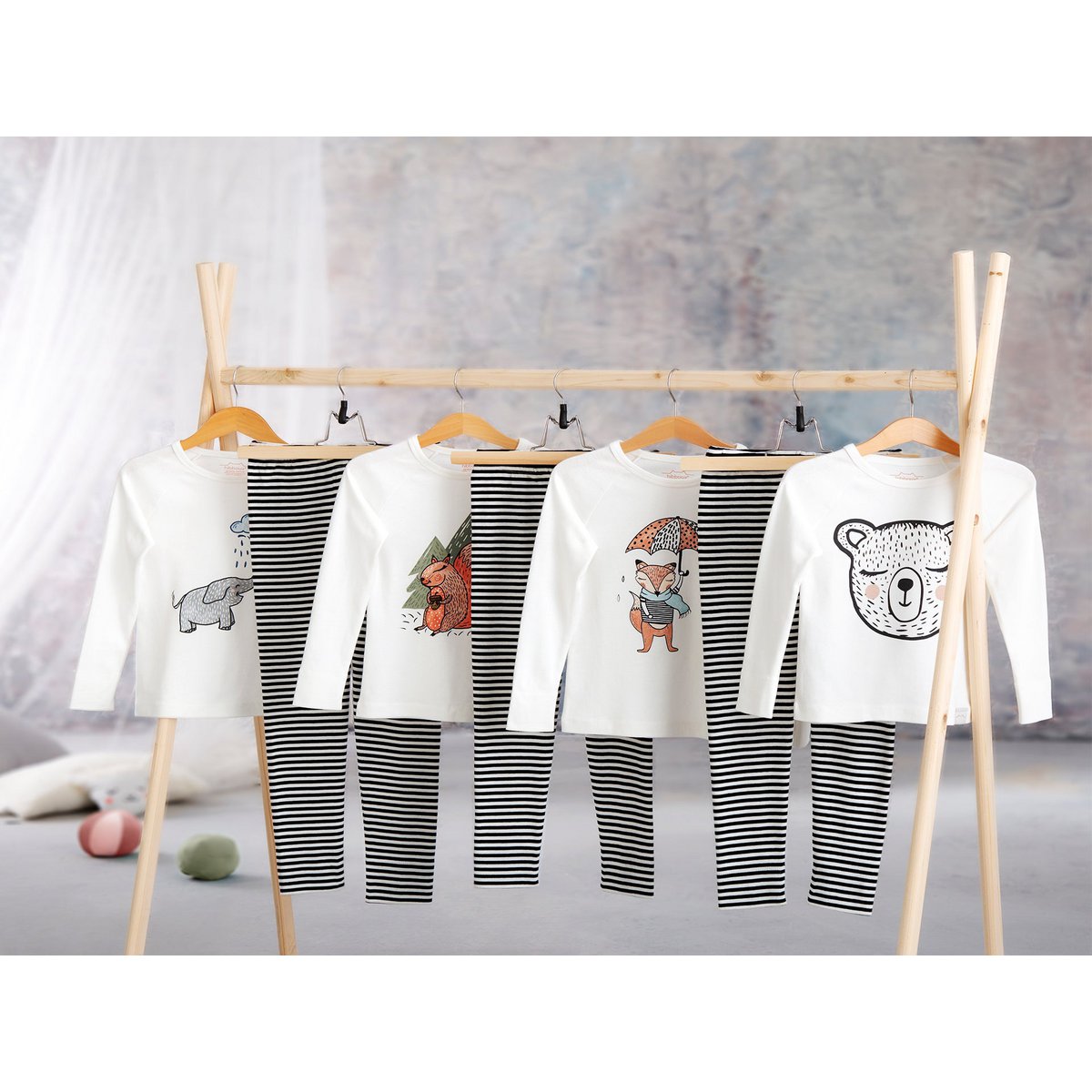 Unisex children's pajamas Top Forest