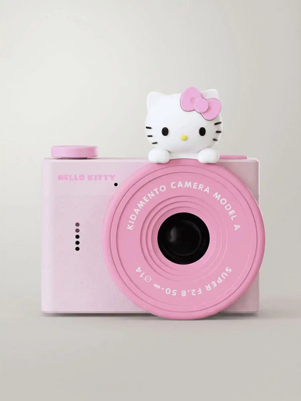 Sanrio Hello Kitty minicamera