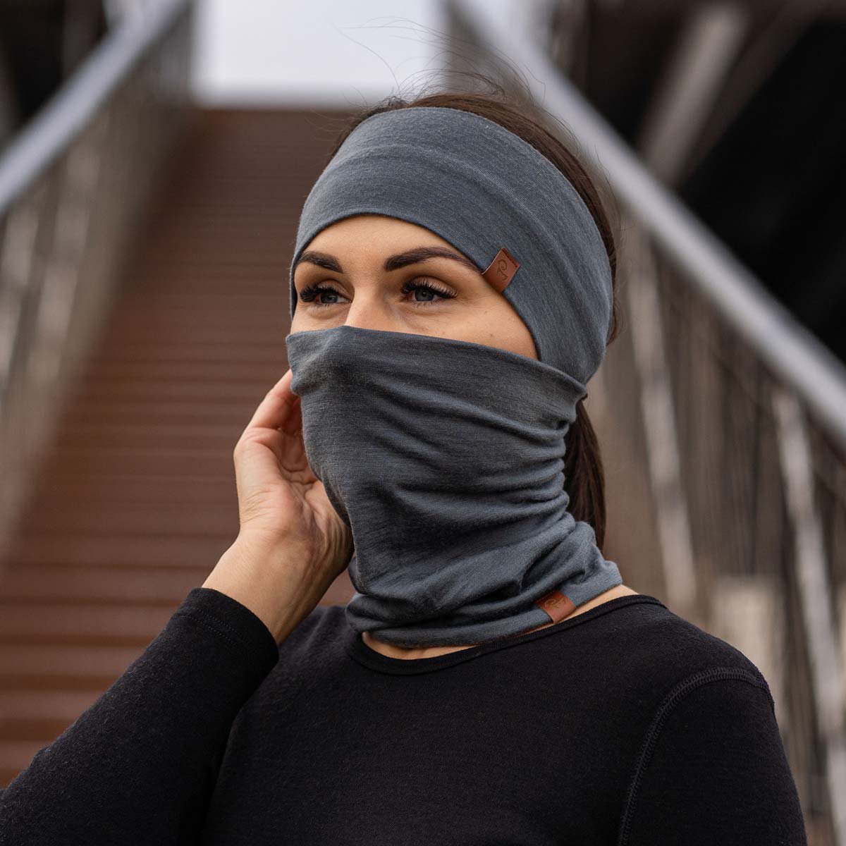 Women's Headband and Gaiter Set Perfect Grey