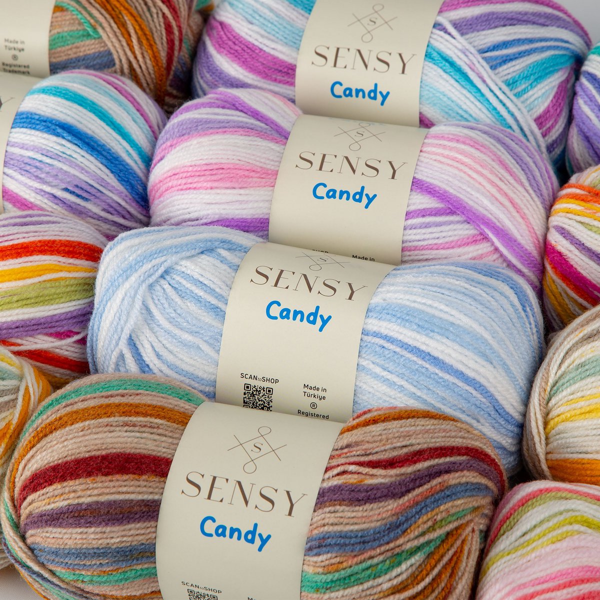Sensy Candy Yarn, 3.5 oz, 251 yardas, calibre 3 ligero