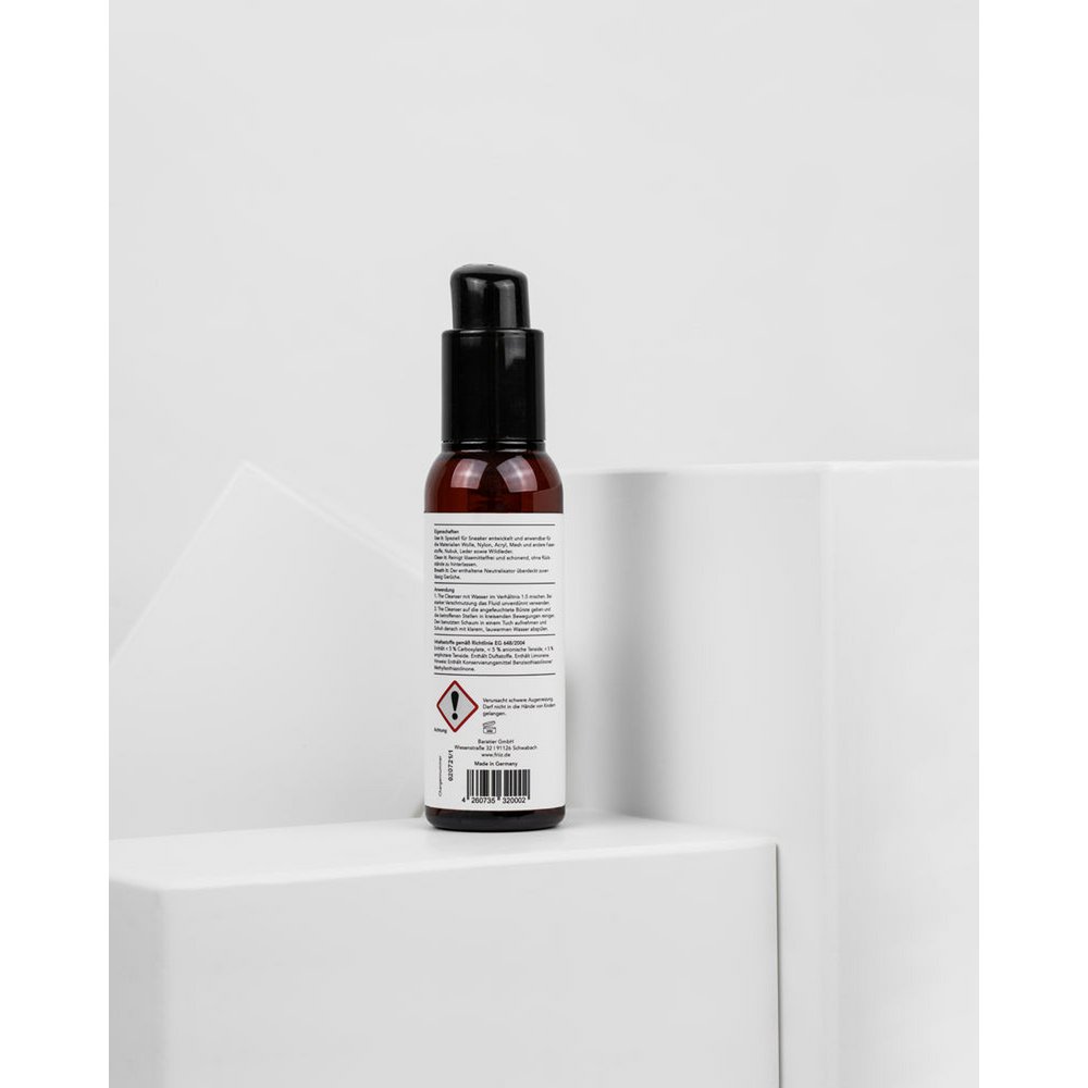 The Cleanser | Sneaker cleaning concentrate with shoe brush