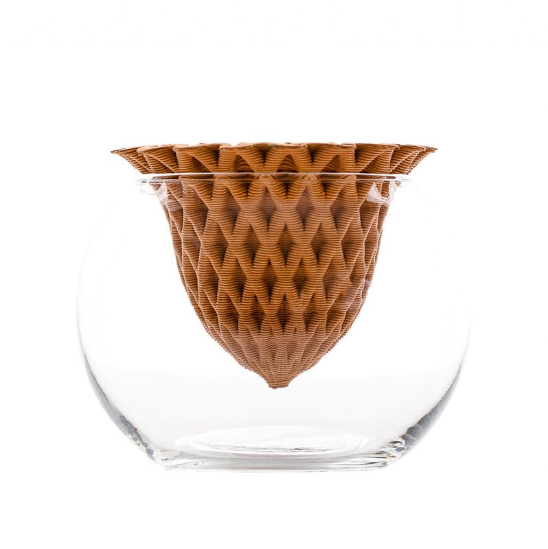 Plan B Positivo terracotta - den 3D-printede selvvandende terracotta vase -