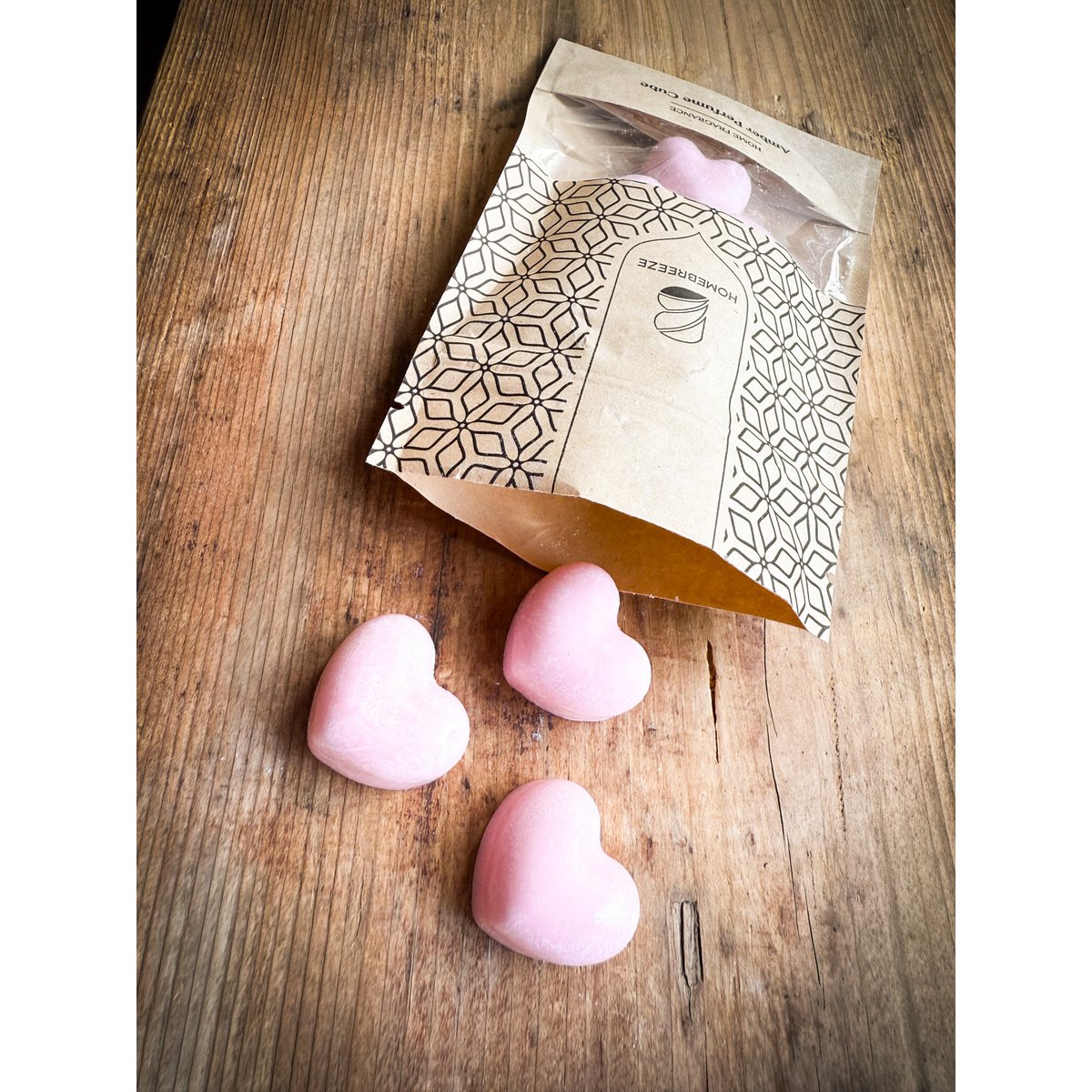 3 Heart-shaped perfume blocks packaged in a Homebreeze kraft bag (Minimum 6 bags)