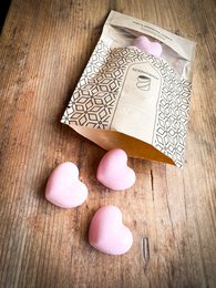 3 Heart-shaped perfume blocks packaged in a Homebreeze kraft bag (Minimum 6 bags)