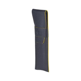 K0028DB | Étui à stylos en cuir véritable pleine fleur, grain dollar - Coloris bleu avec bords jaunes - Dimensions : 4,5 x 16,5 x 1 cm - Packaging : Boîte cadeau fond/couvercle