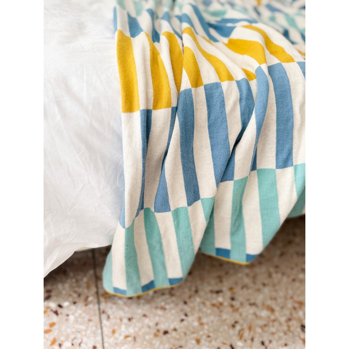 Mojo Blue Jacquard Throw – Blødt børstet bomuld