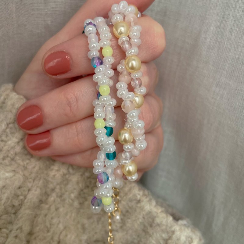 Bracelet en perles de cristal blanc, plaqué or
