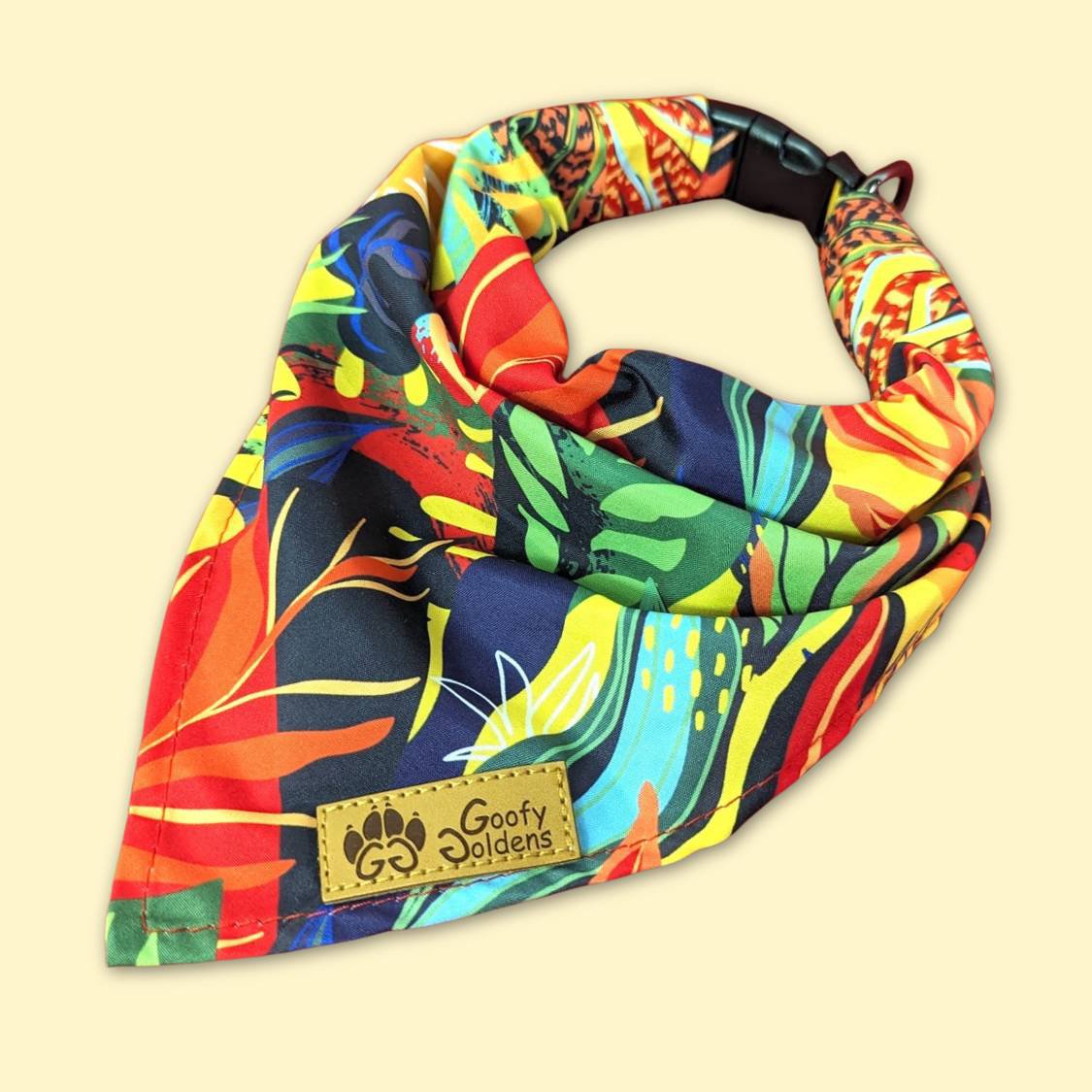Collana tropicale e bandana