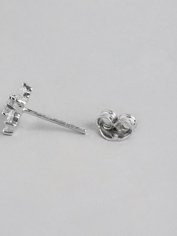 Øreringe | Sterling sølvbelagt CZ blomster | Rhodium