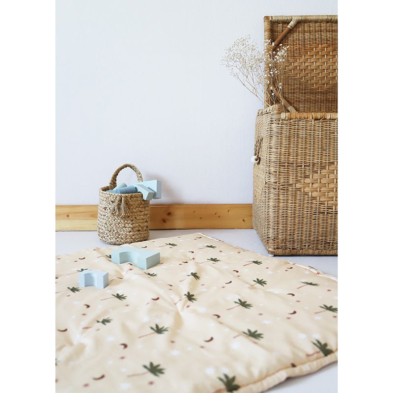JAIPURY baby rest mat printed with small palm trees
