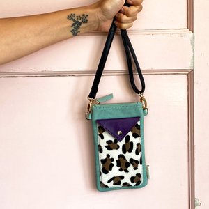 Handy-Geldbörse mit Tiermotiv, lila Leopardenmuster