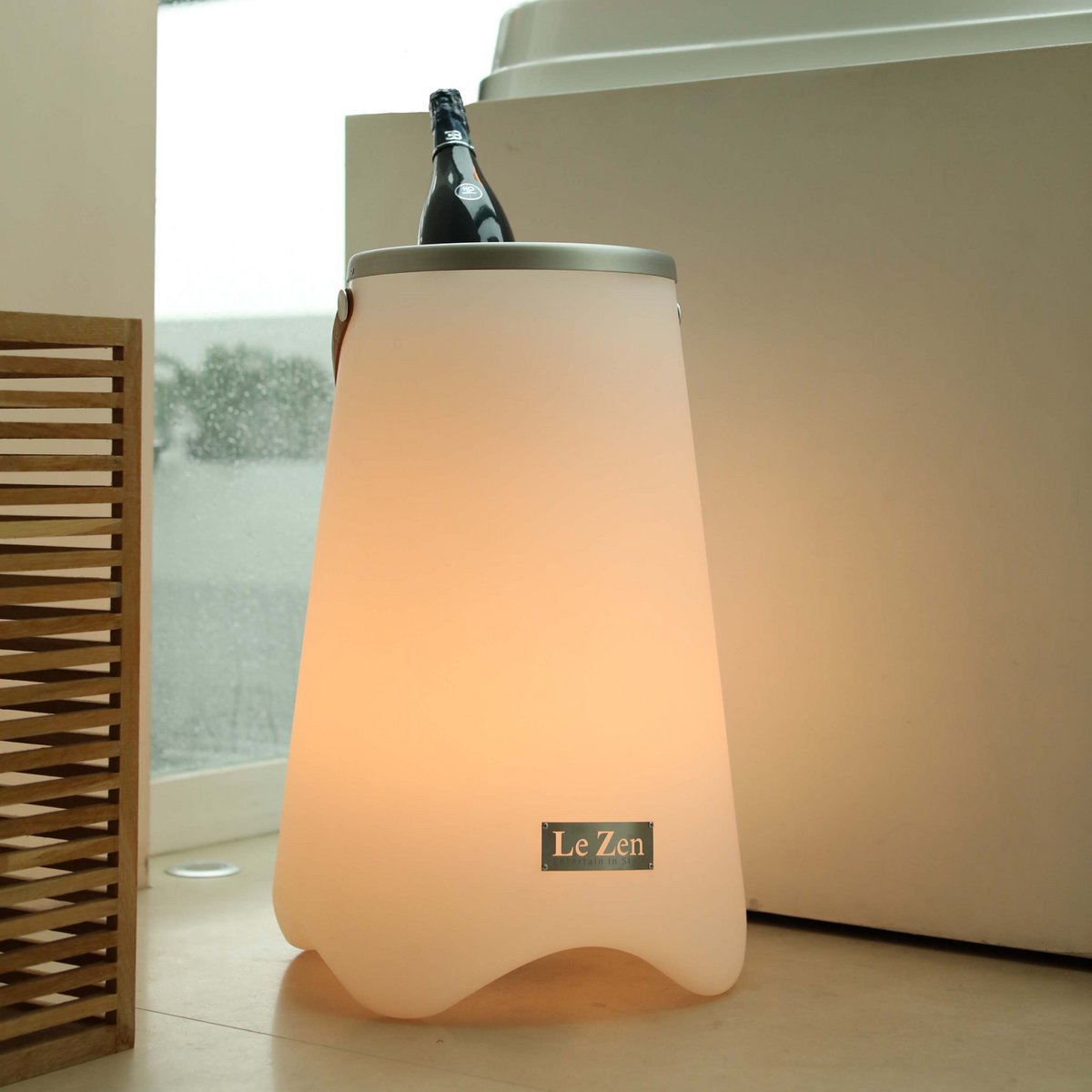 Le Zen Original Large - enfriador de vino con altavoz y luces LED