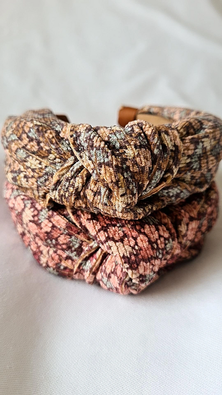 Knot Winter Flowers HHB