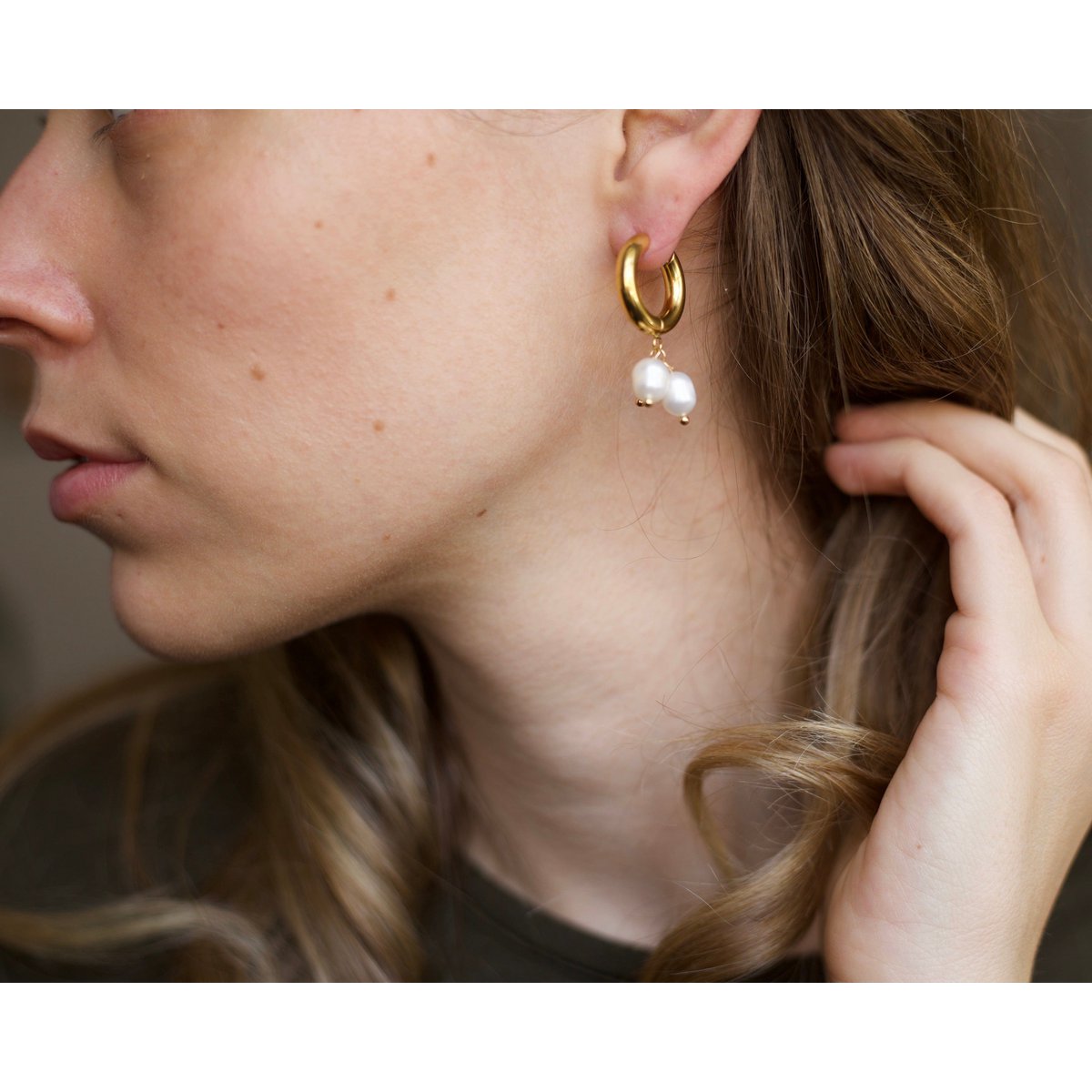 Blinn - Gouden Hoop Triple Cluster Pareloorbellen