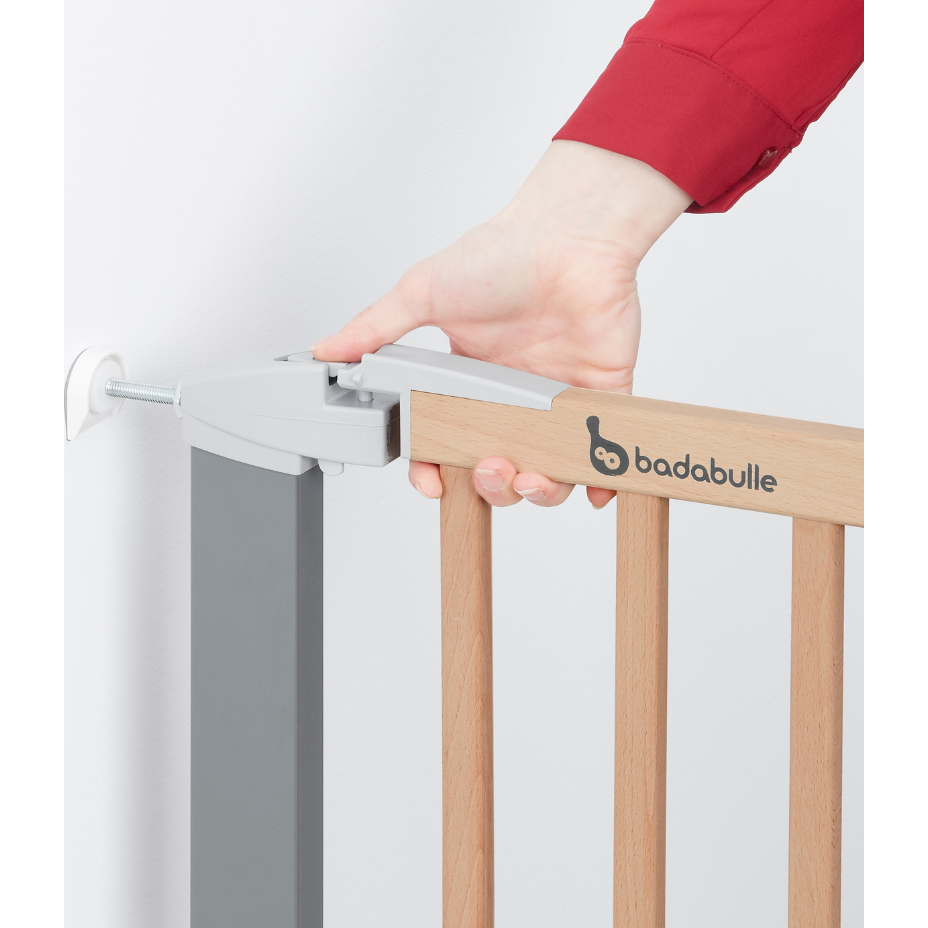 SAFETY GATE, PRESSURE FIXING, OPENING FROM 73 TO 81.5CM UP TO 131.5CM WITH EXTENSION - SAFE & LOCK