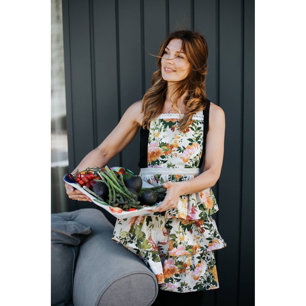 Ladies Apron With Ruffles, Poly-cotton Mix, Printed | Flower Big
