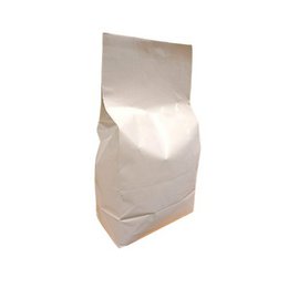 Organic premium white tea in a 500g cabin-sized package. The tea is packaged in a plain white paper bag, suitable for storage and preservation of the delicate tea leaves.