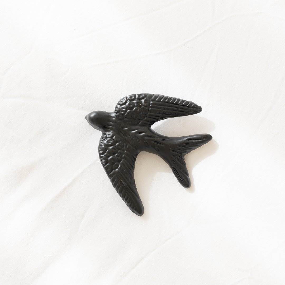 Hirondelle en céramique fait à la main
