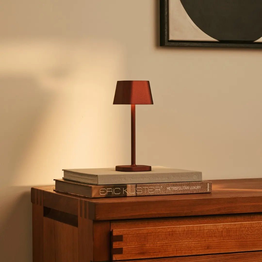 Lampada da tavolo ricaricabile Ava Bronzo