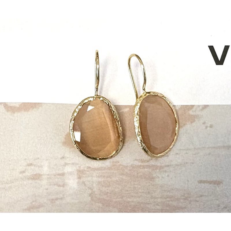 Earrings cateye stone nude